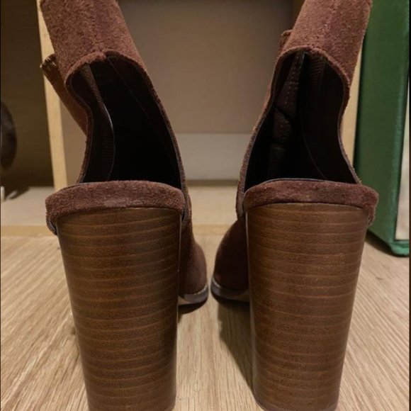 Urban Outfitters. Brown Peep Toe Ankle Boots Stacked 3.5" Heel Size8 - Picture 3 of 6